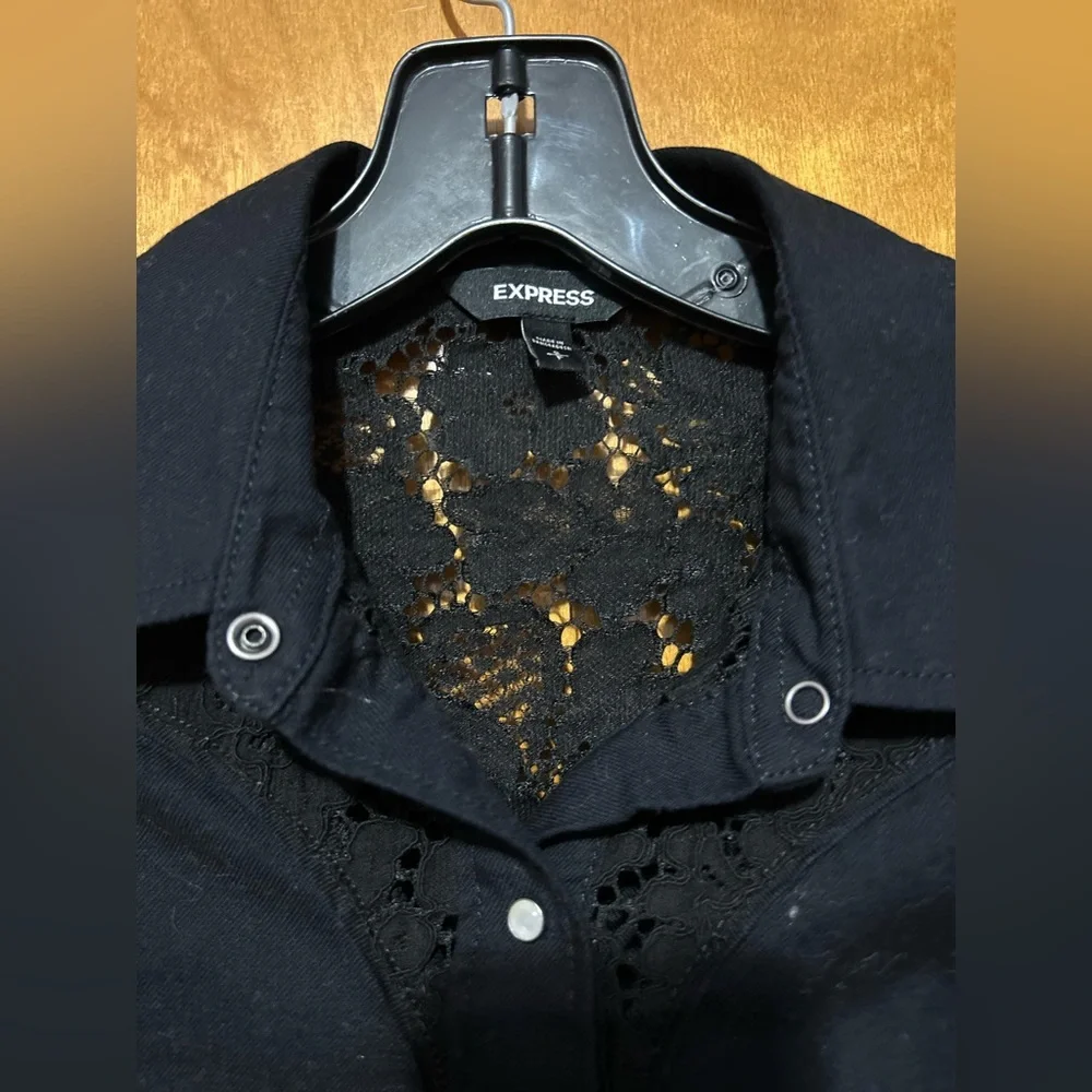 Express Button Shirt - Picture 5 of 5